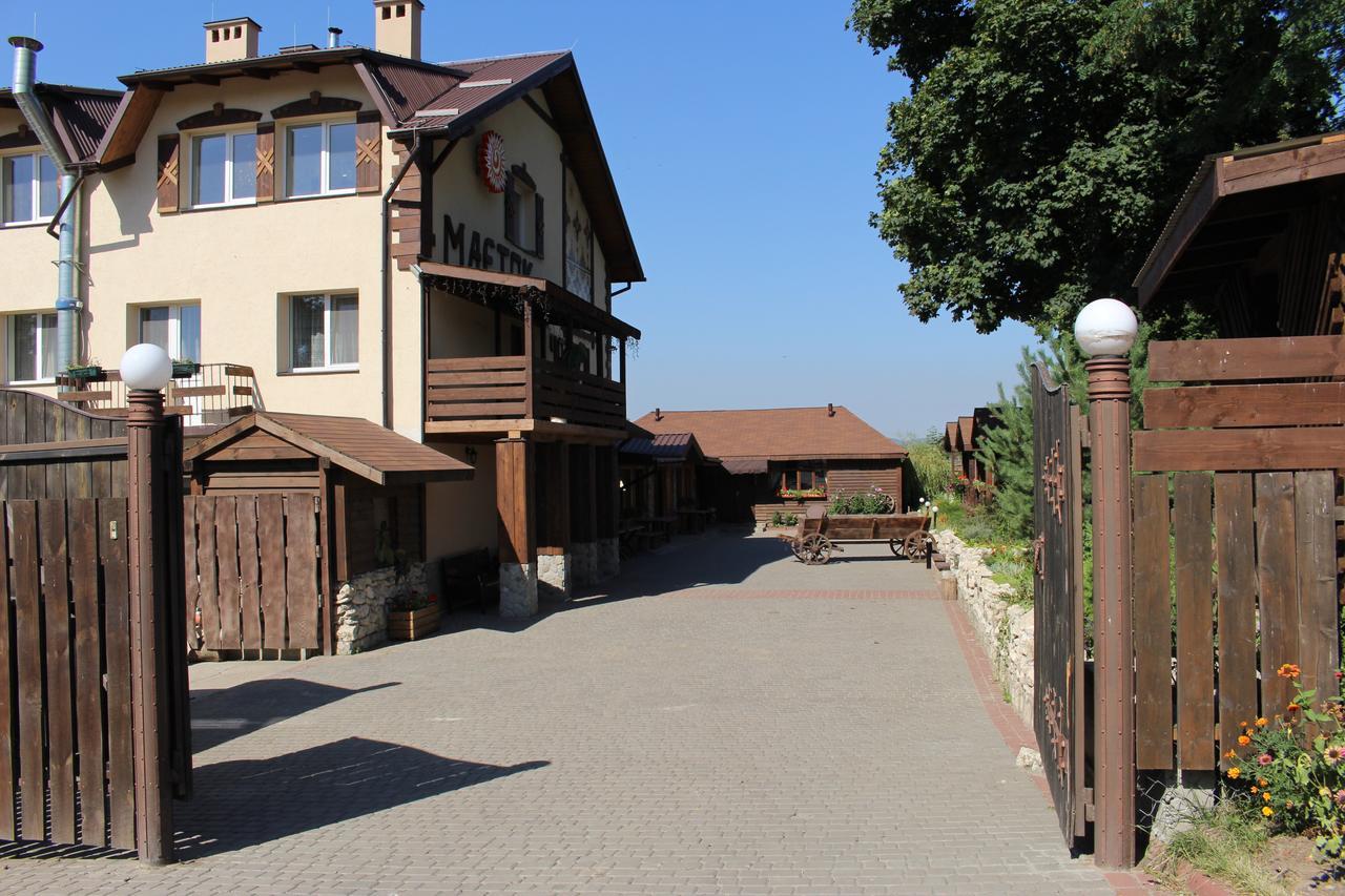 Maetok 4 Pidkovy Motel Podbereztsy Bagian luar foto